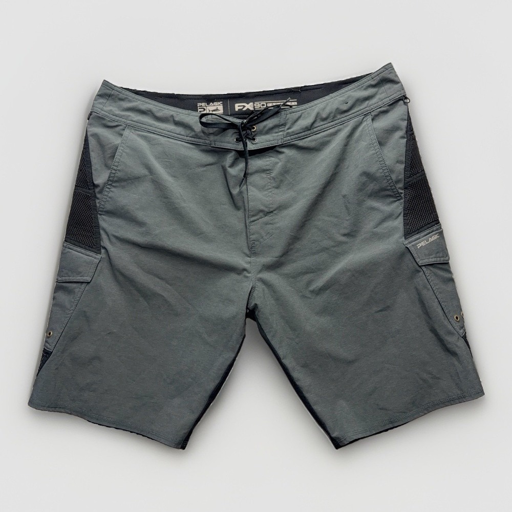 Pelagic FX-90 Tactical Board Shorts Mens 40 Gray Black Fishing Performance Cargo